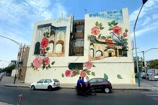 450 مترمربع طرح هنری بر  دیواره محله ستارخان نقش بست

