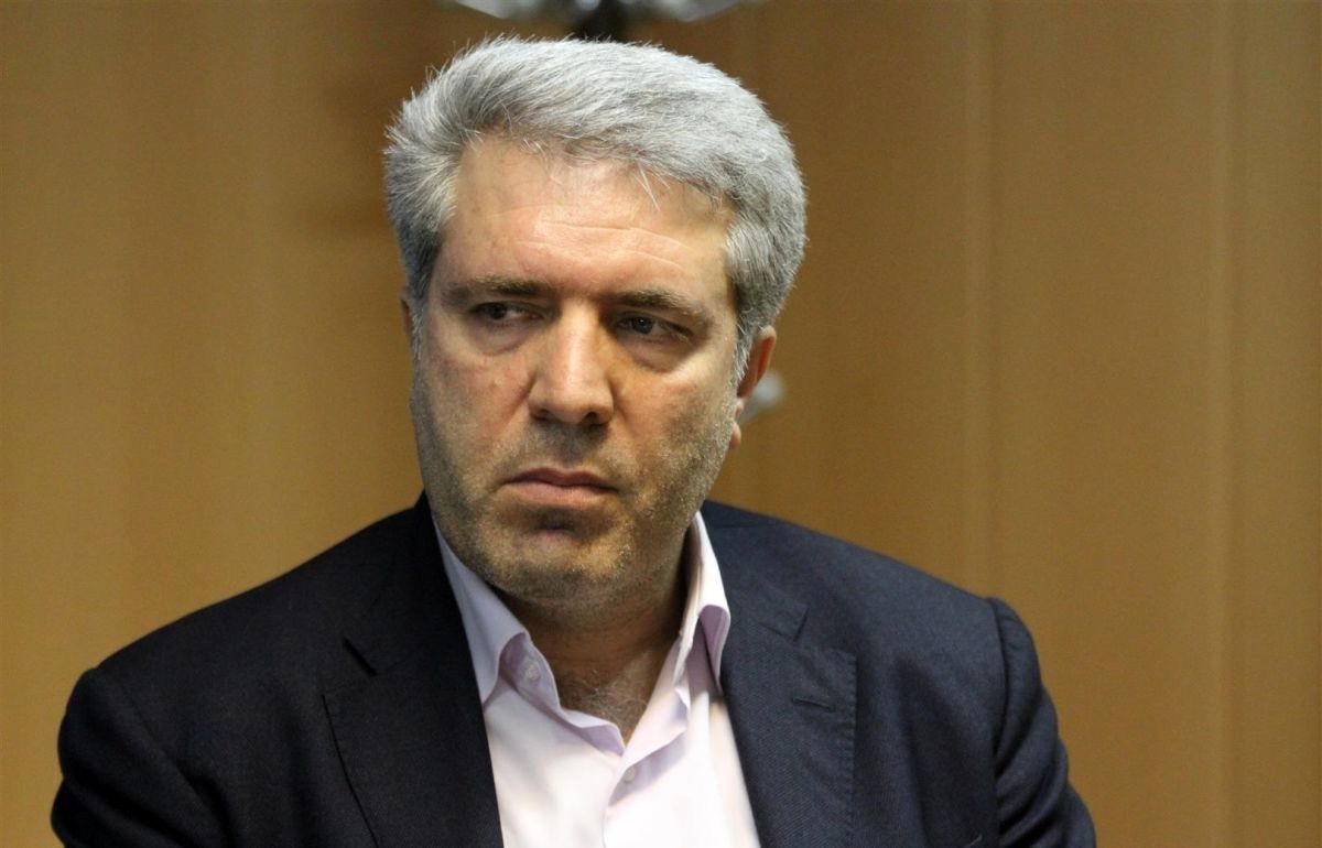 درآمد هر گردشگر برابر با 30 بشکه نفت است
