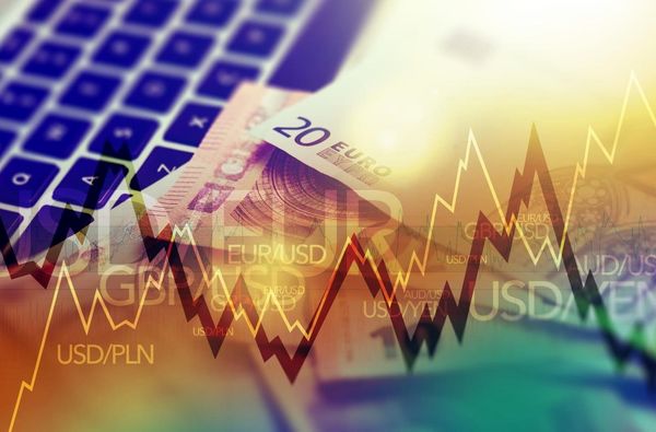 فارکس در ایران قانونی است؟ بررسی وضعیت حقوقی بازار فارکس! 