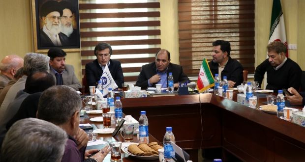 به طور جدی پیگیر حل مشکلات بازنشستگان هستم