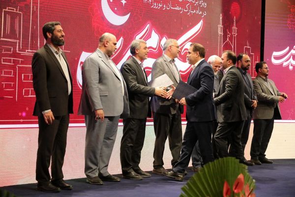 تقدیر از دستاوردهای شهرداری منطقه ۱۳ در دو رویداد شاخص تهران

