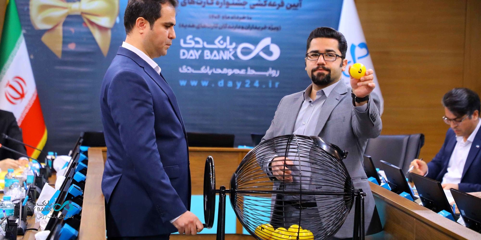 اعلام اسامی برندگان جشنواره «کارت‌های هدیه بانک دی»

