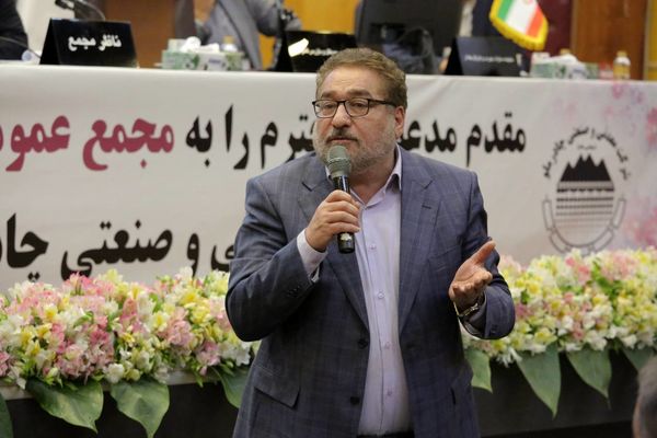 استراتژی چادرملو، استقرار صنعت سبز در اردکان است