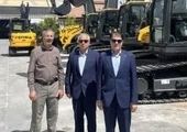 بازدید رئیس هیئت عامل ایمیدرو از غرفه صبانور در رویداد جامع معدن و صنایع معدنی