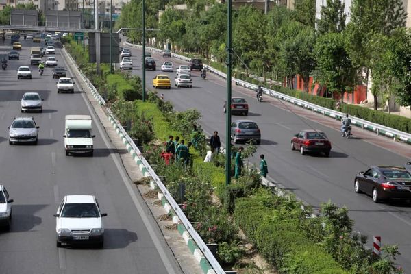 عملیات به زراعی و بهسازی بوستان های شمال شرق تهران